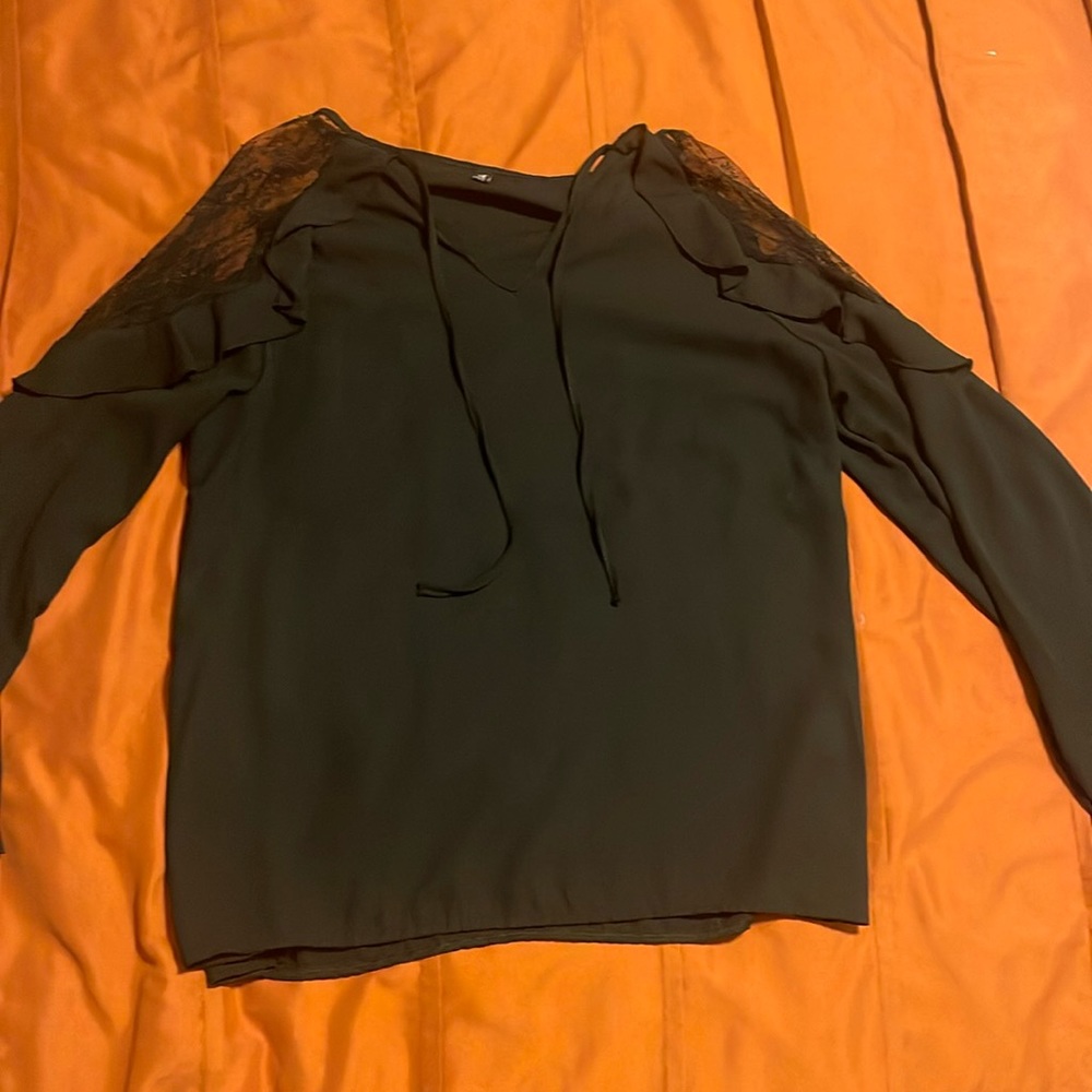 Lace and ruffled shoulder blouse